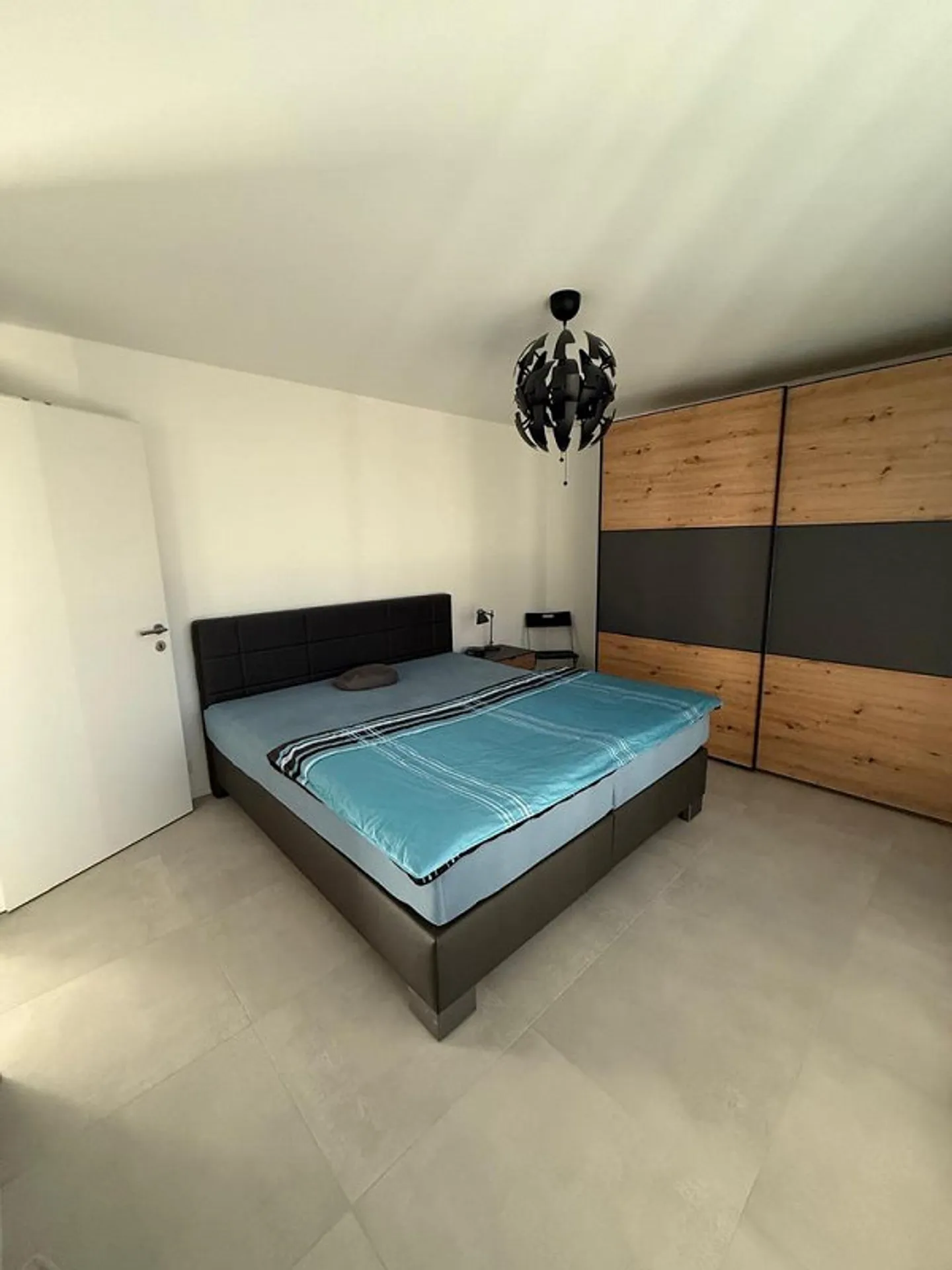 Modern apartment with great view - Photo 12 of 12