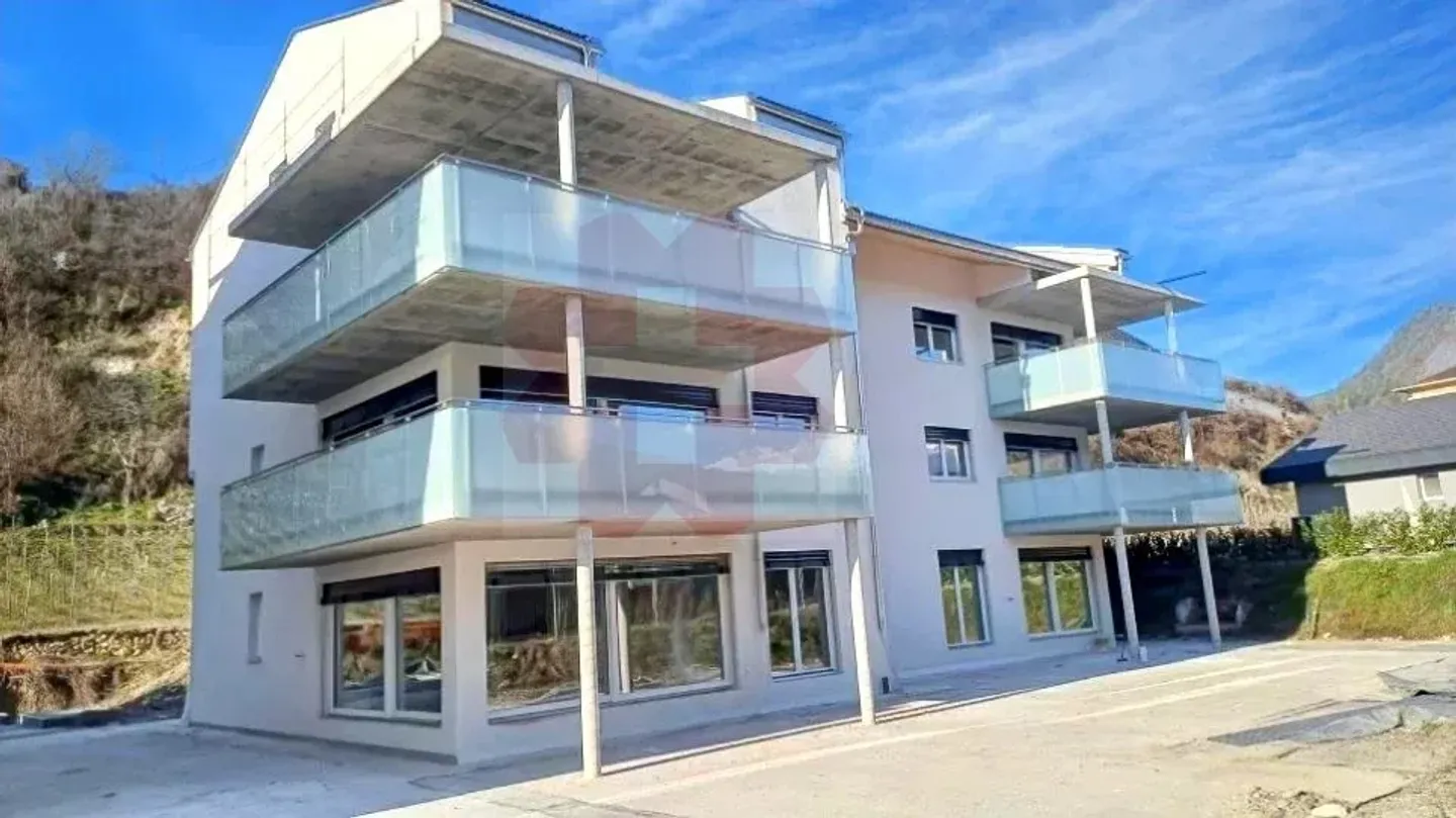 Vie luxueuse dans le pittoresque Conthey - Photo 1 sur 4