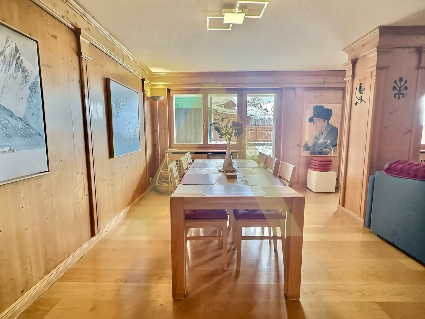 Bellissimo appartamento con molto fascino, giardino e piscina - Foto 4 di 9