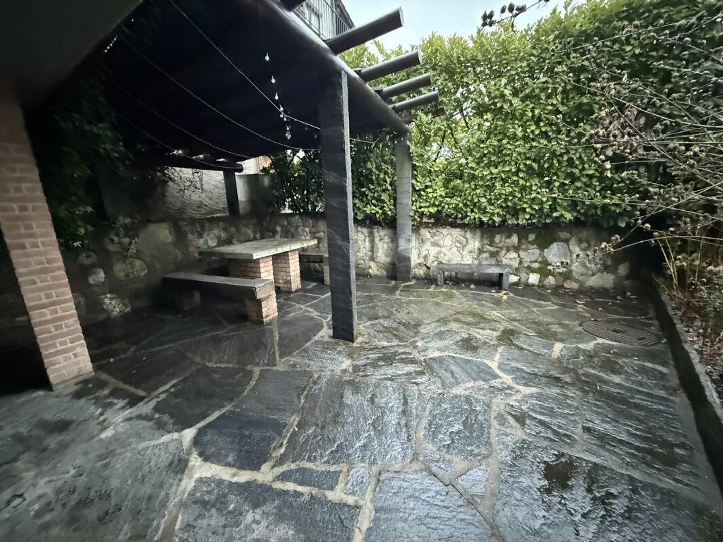 Rustic House in the Heart of Davesco - Photo 3 of 6