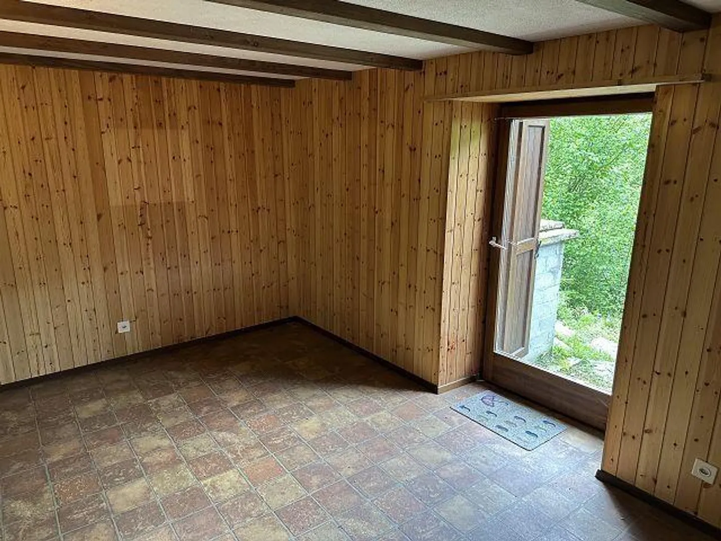 2.5 Room Rustic in a Secluded Location in the Forest - Photo 12 of 24