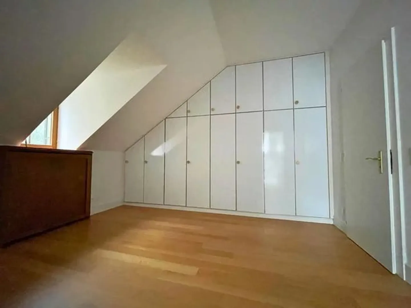 Ampio appartamento di 3 locali di circa 125m2 al 2° piano - Foto 1 di 13