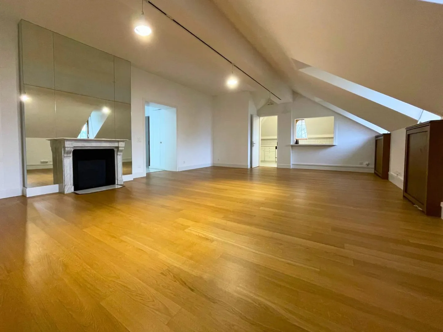 Ampio appartamento di 3 locali di circa 125m2 al 2° piano - Foto 8 di 13