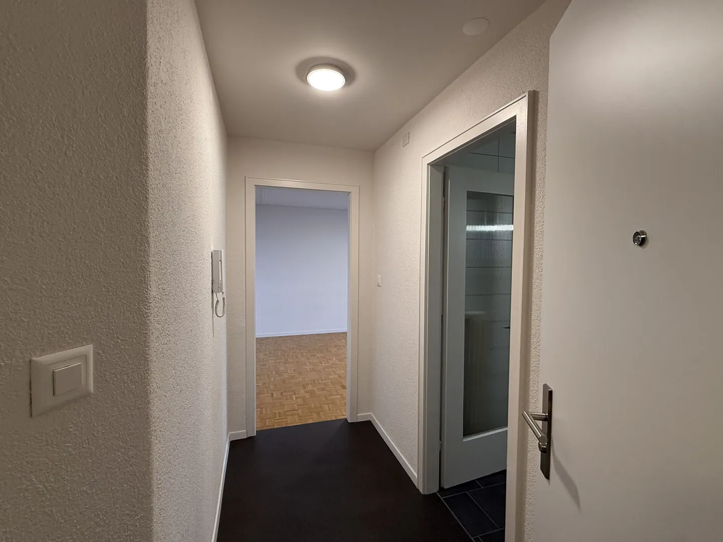 WEITSICHT IN ZENTRALER LAGE - Photo 3 sur 7