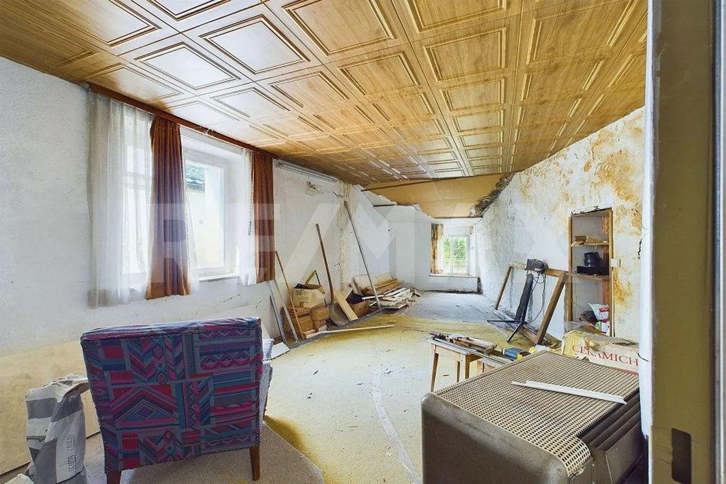 Charmantes Freistehendes Haus mit Potenzial - Foto 12 von 13