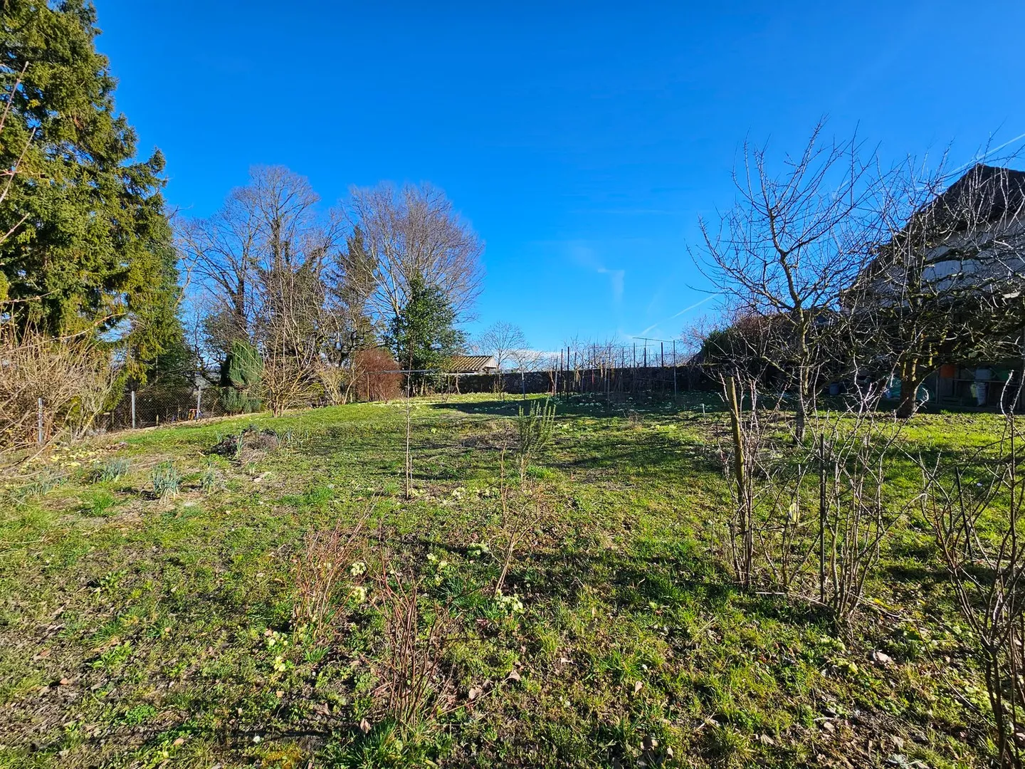 Grange de village avec grand jardin - Photo 10 sur 10