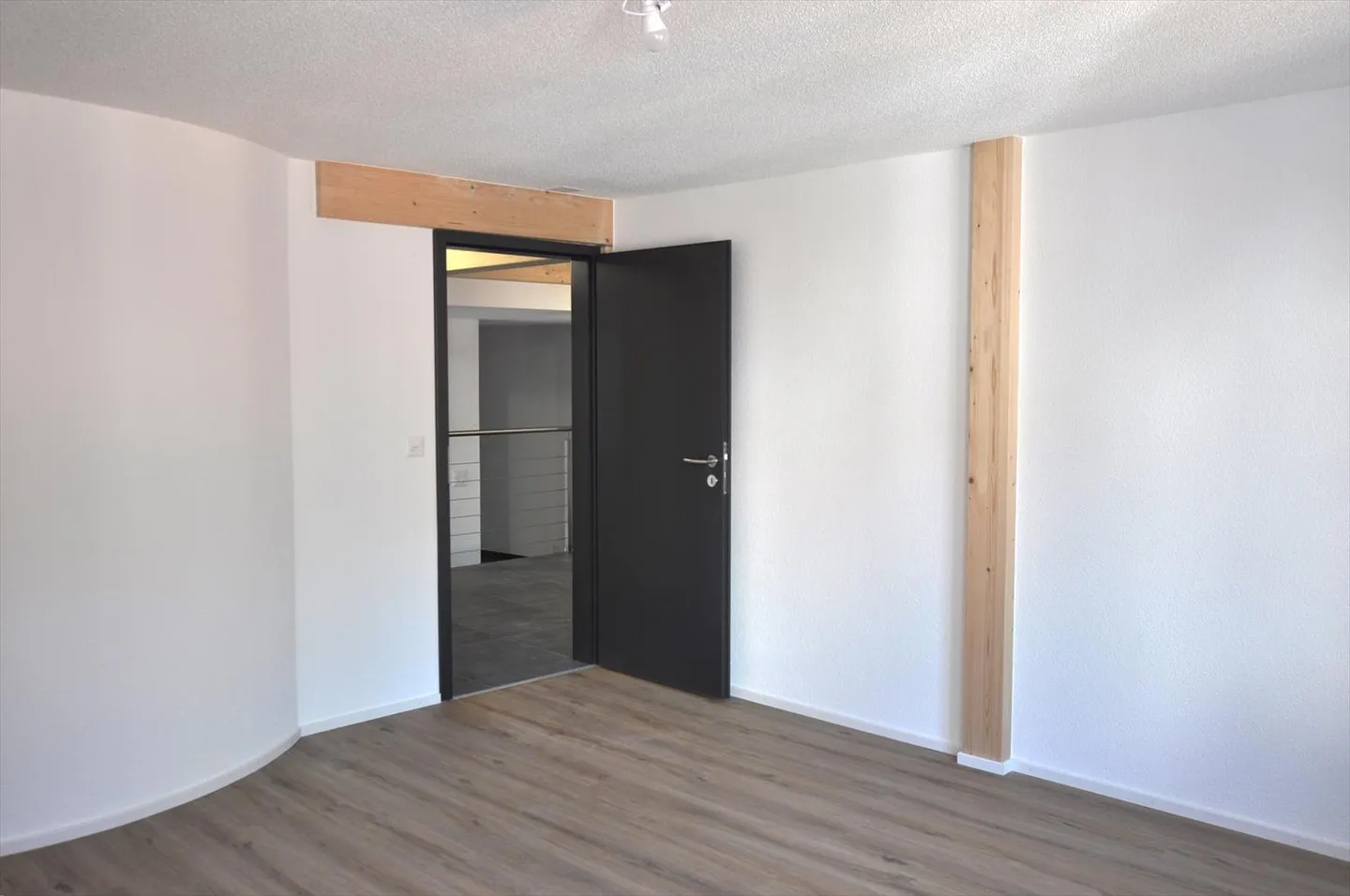 3.5 Room Apartment - Photo 11 of 13