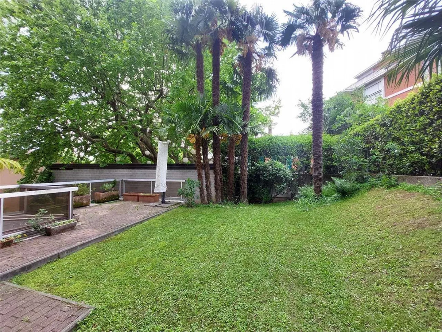 Massagno, 4.5-Zimmer-Wohnung mit privatem Garten - Foto 3 di 10