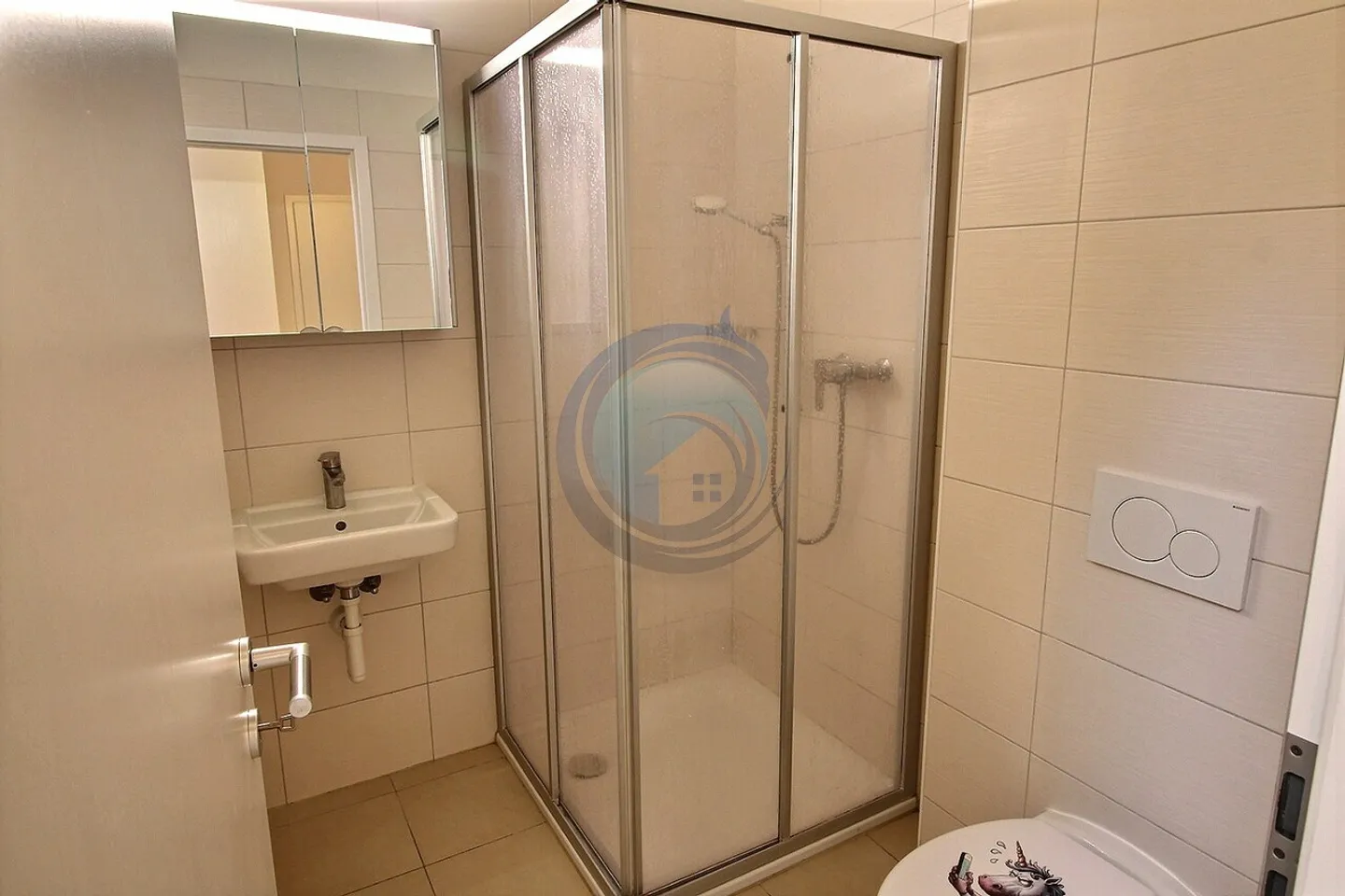 CHARMANT APPARTEMENT 4,5 PCES AU DERNIER ETAGE - LIBRE DE SUITE - Photo 11 sur 14