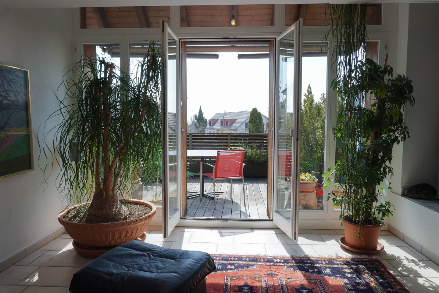 Maisonette 4½ pièces sur trois niveaux avec balcon - Photo 2 sur 12