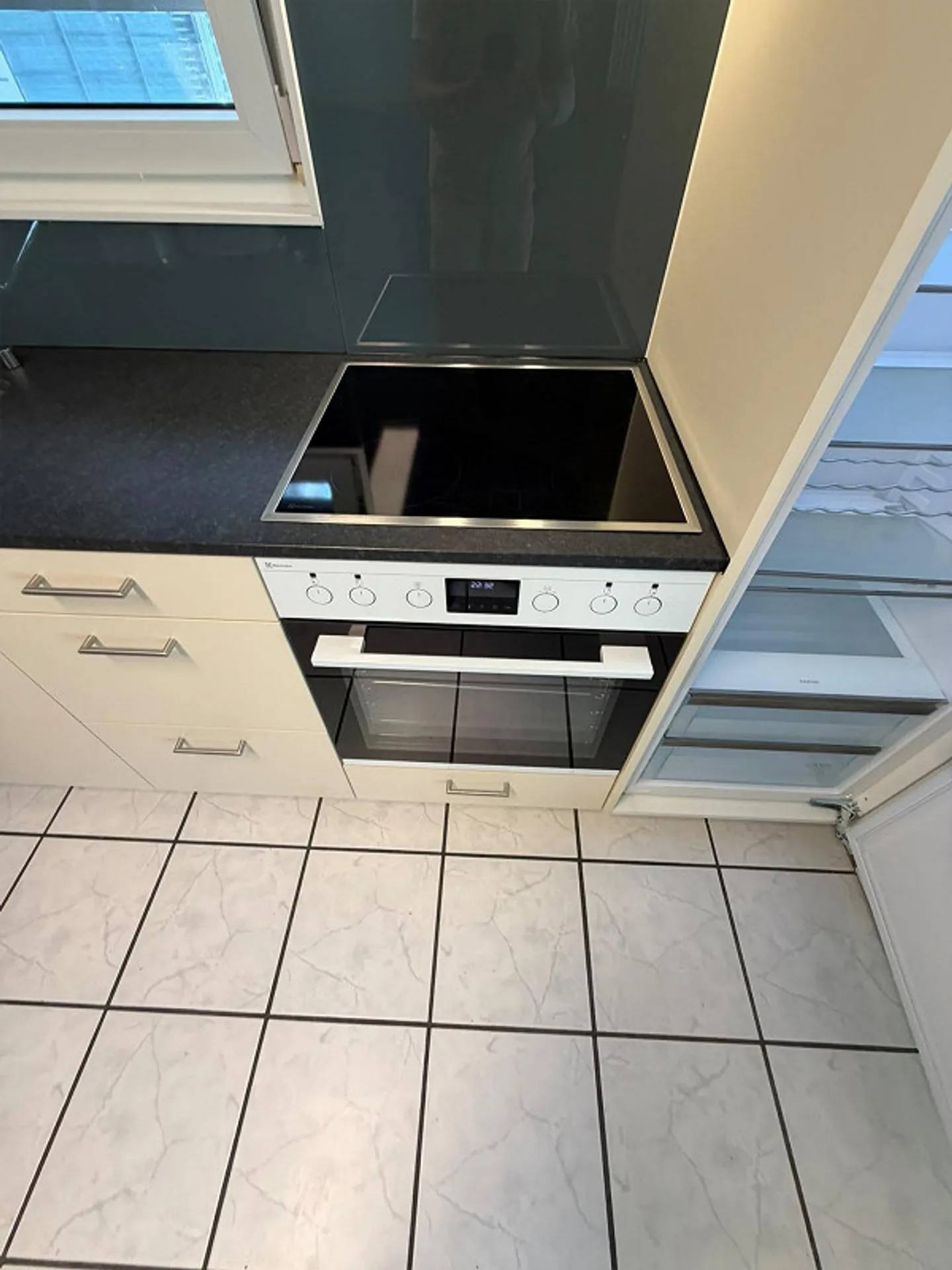 Incantevole appartamento arredato con 2 camere da letto con vista in affitto - Foto 10 di 21