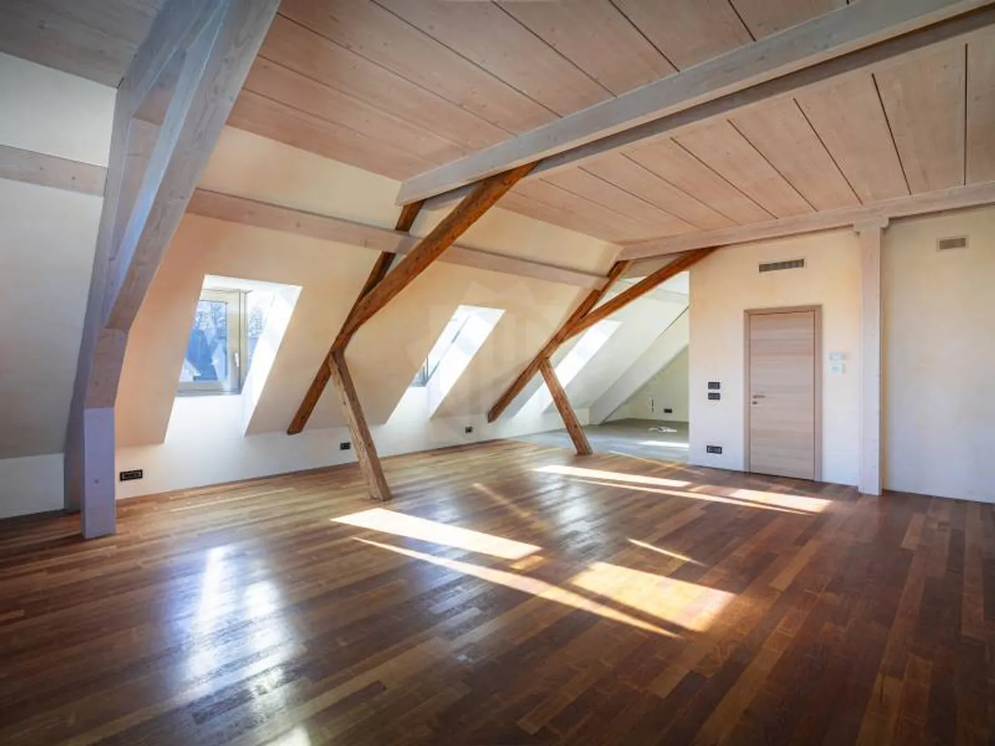 Charmant Appartement Duplex - Photo 1 sur 6