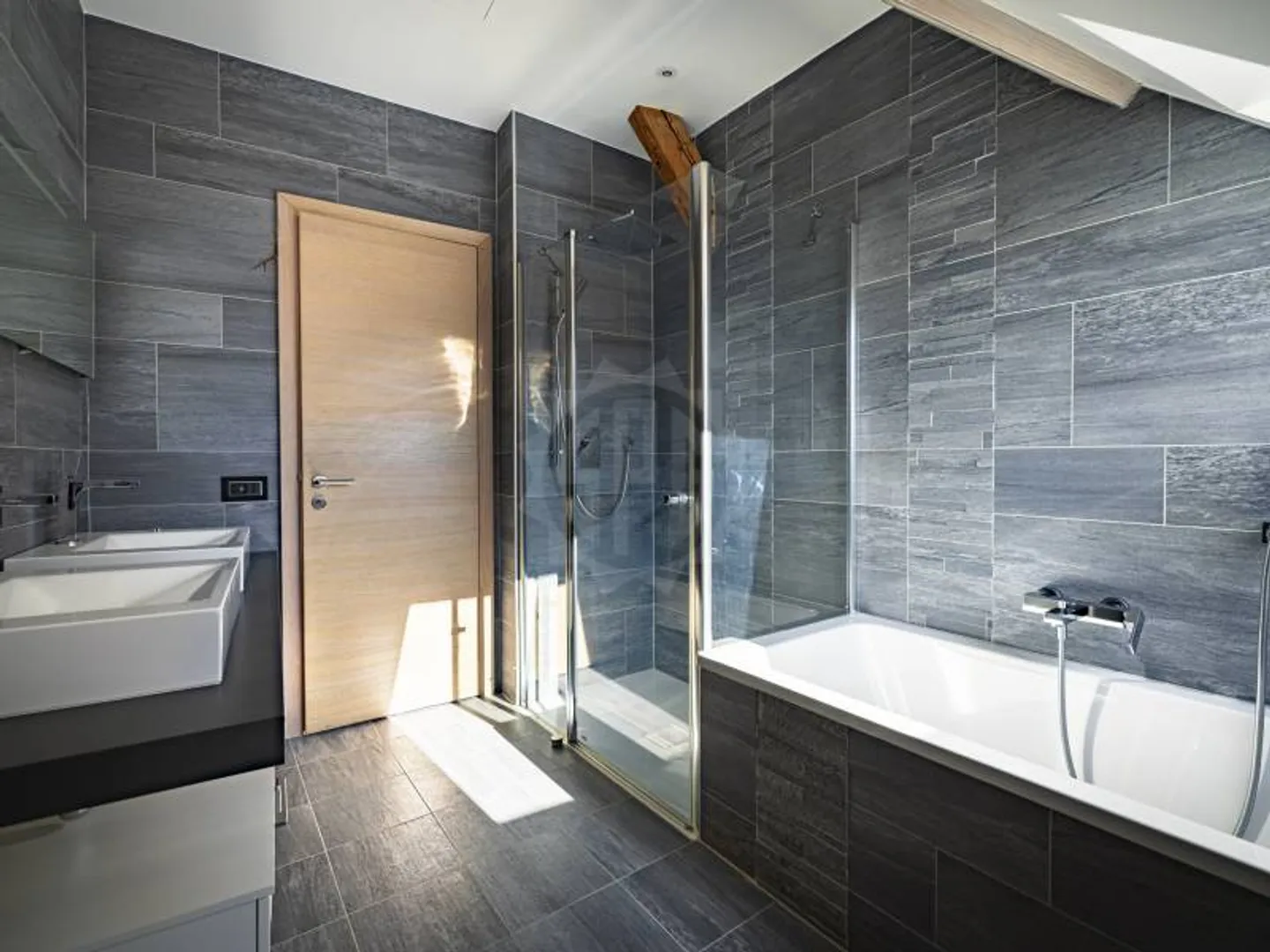 Charmant Appartement Duplex - Photo 5 sur 6