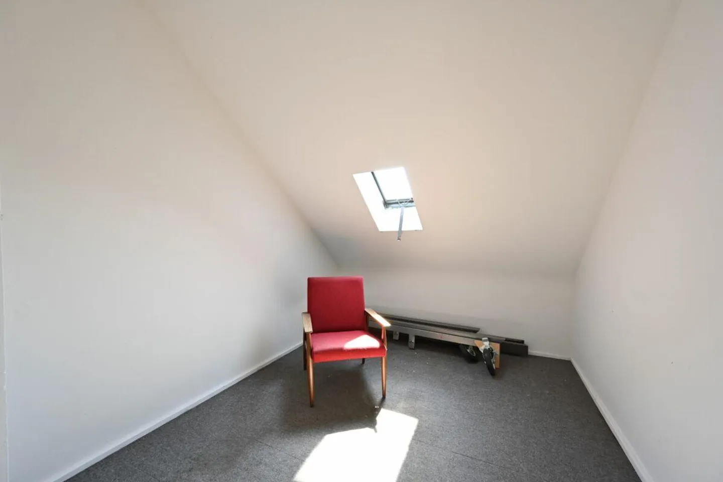 Maison multifamiliale avec potentiel d'aménagement à Spitalacker - Photo 11 sur 12