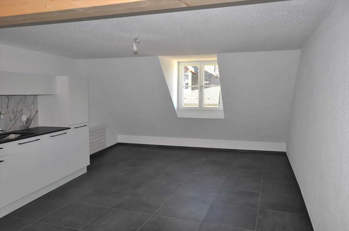 Sehr schöne neue 3,5-Zimmer-Wohnung von 71 m2 in Porrentruy - Foto 2 von 14