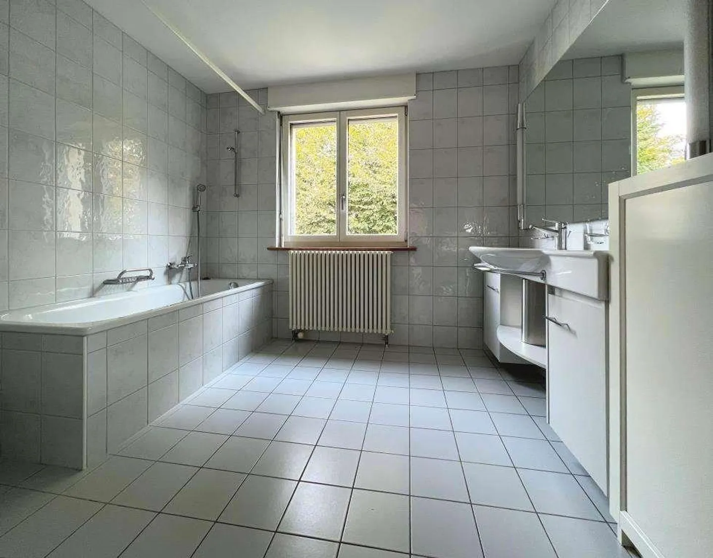 Appartement spacieux dans un emplacement central ! - Photo 4 sur 5