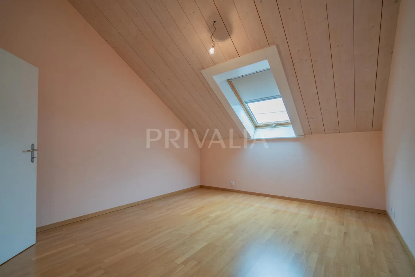 Superbe appartement lumineux au coeur de Bernex - Foto 4 di 11