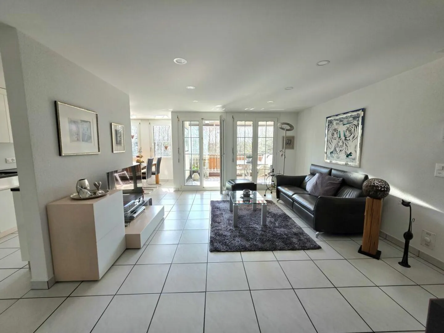 Bel appartement de 4 1/2 pièces - Photo 3 sur 11