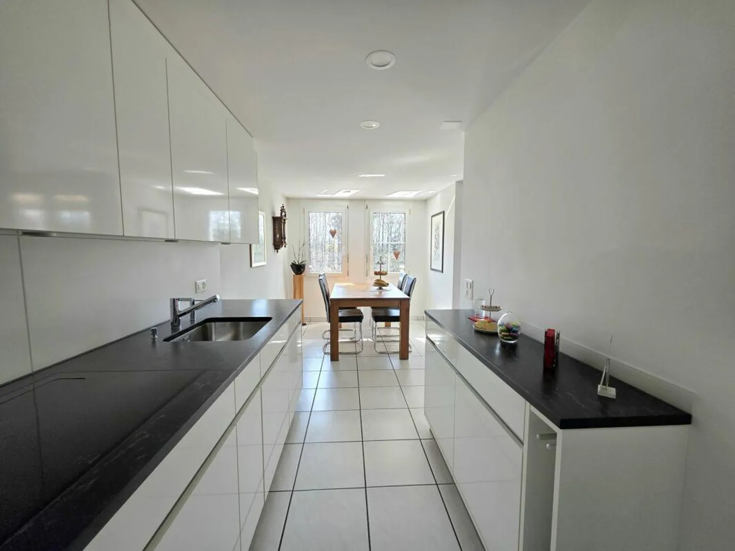 Bel appartement de 4 1/2 pièces - Photo 4 sur 11