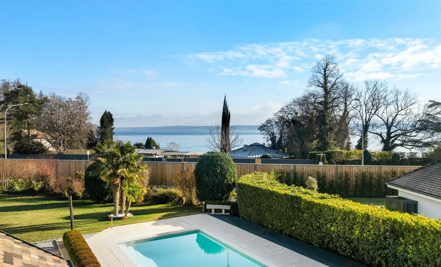 Stunning Villa with Lake Views - Photo 1 of 13