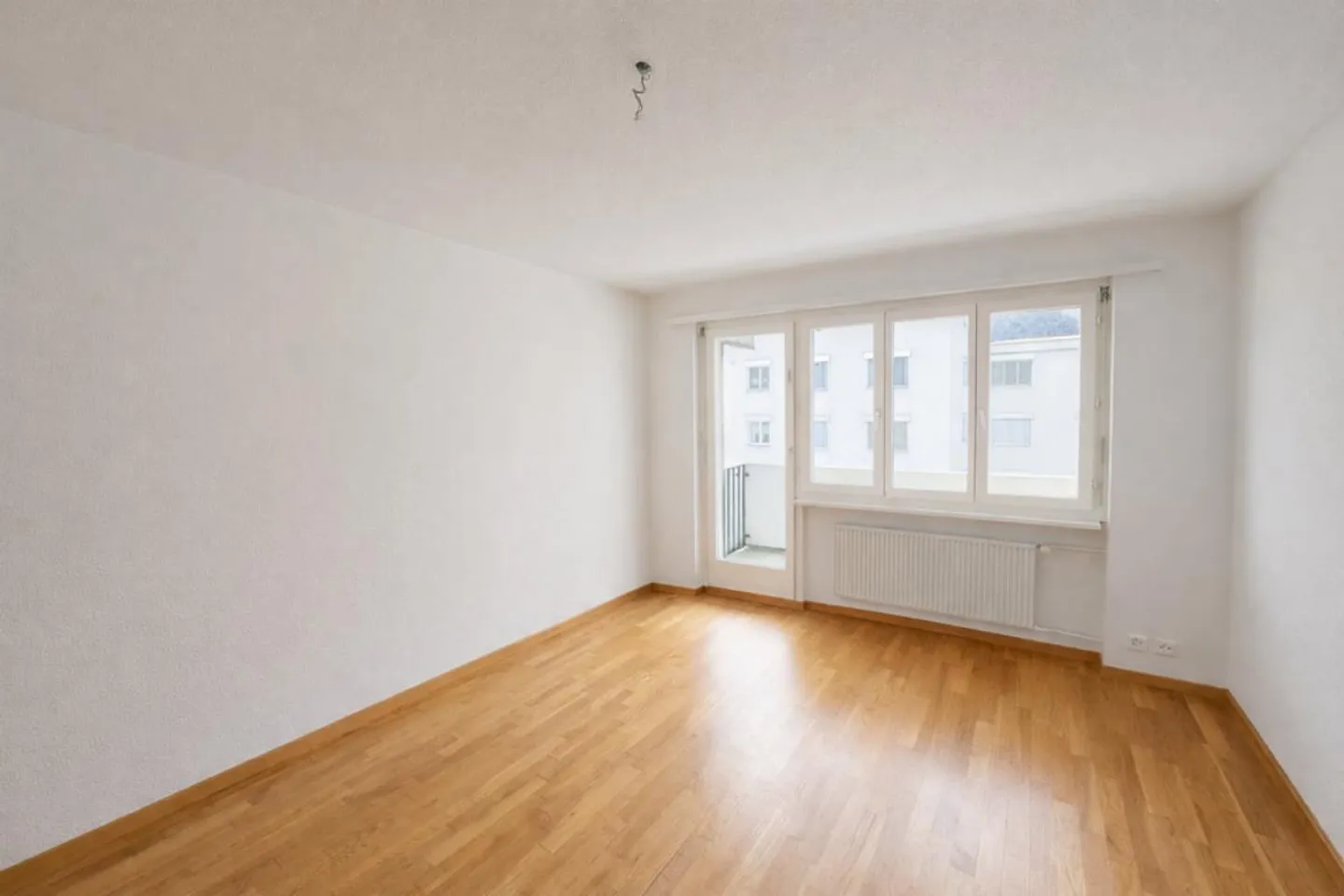 Nel verde eppure situato in posizione centrale! - Foto 6 di 9