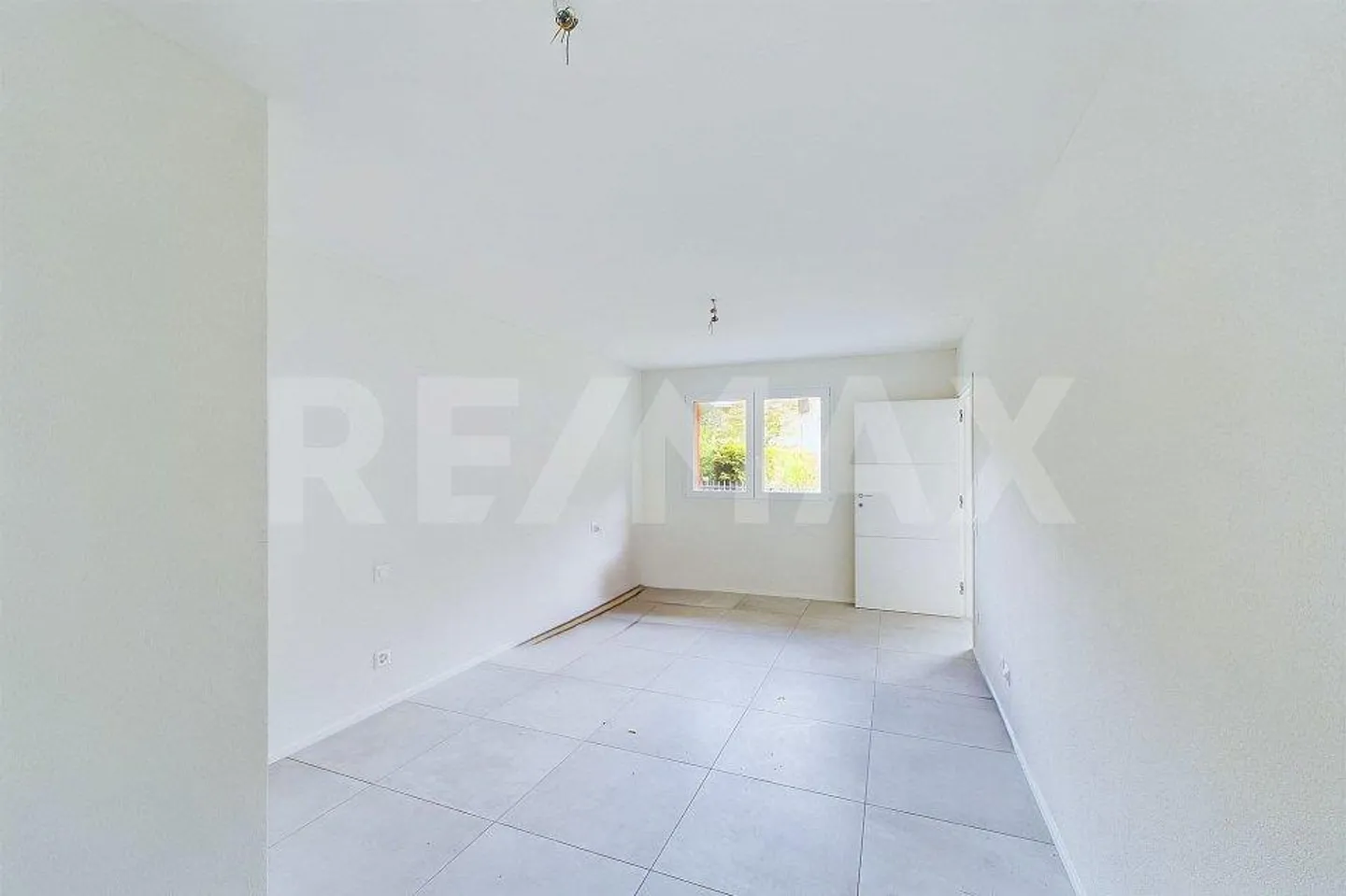 Residenza Dhevid – modernes 4½-Zimmer-Apartment mit schönem Blick auf die Berge - Foto 12 von 13