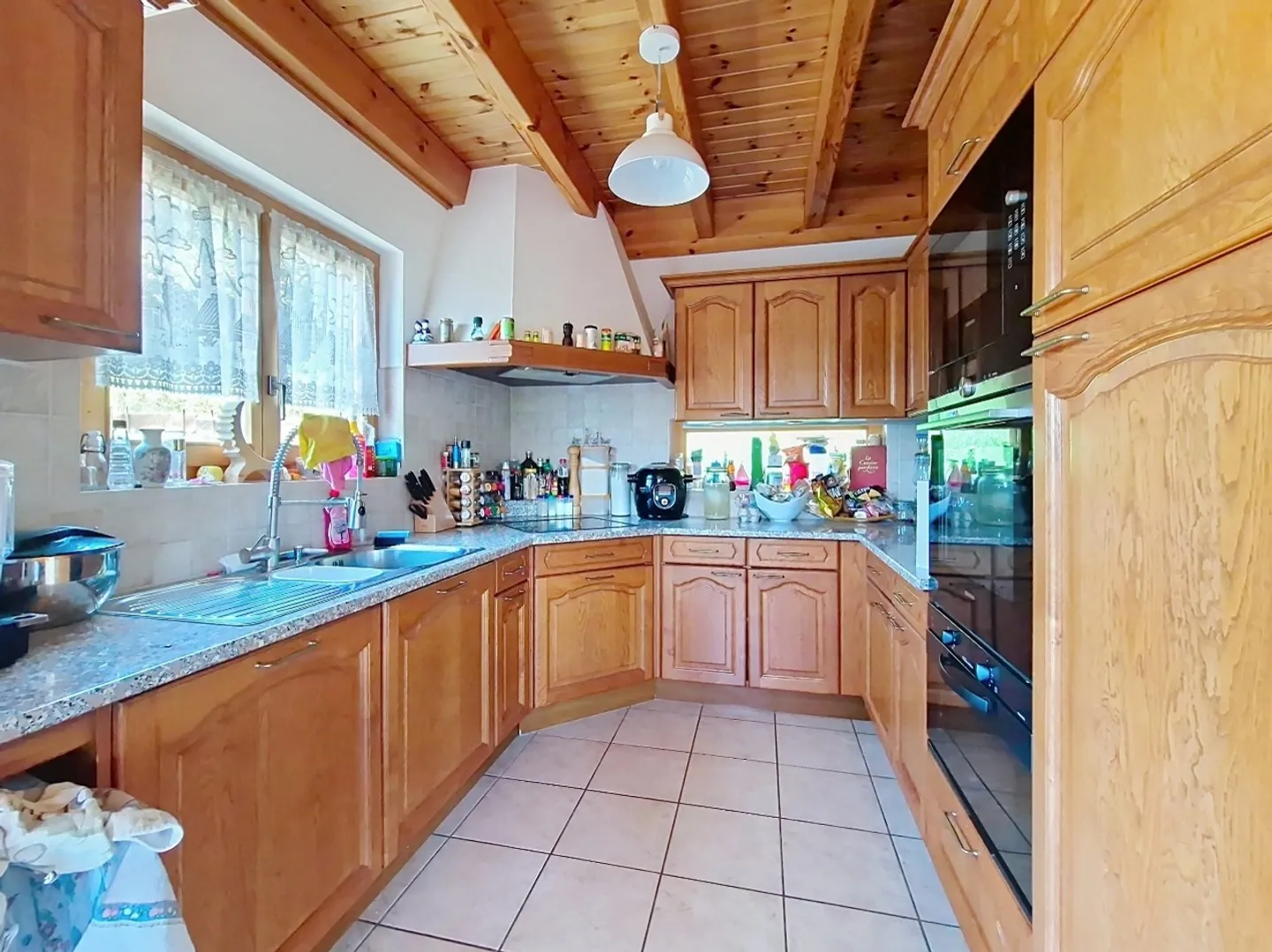 Chalet 5.5 rooms - Photo 5 of 22