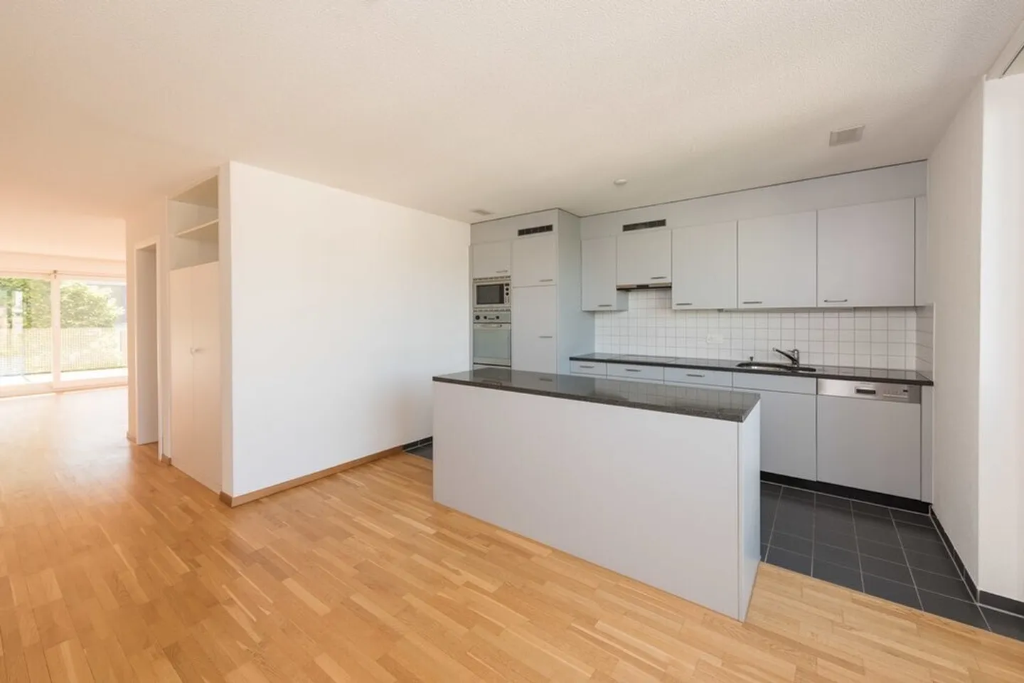 Settlement with Family Sense - Photo 4 of 6