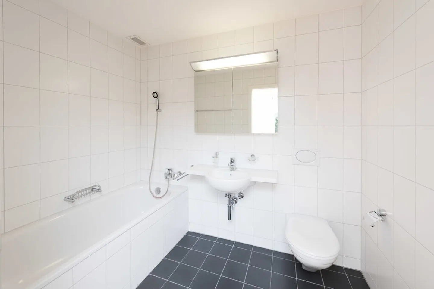 Settlement with Family Sense - Photo 5 of 6