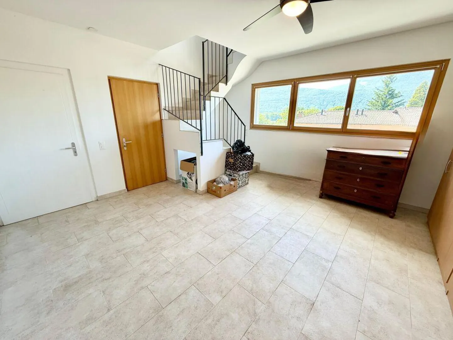 Charming Duplex with Garden - Photo 14 of 17