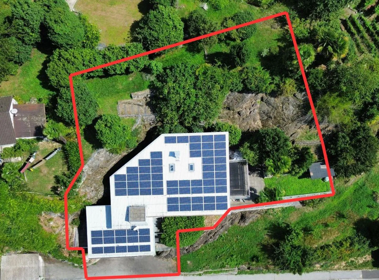 Charming Duplex with Garden - Photo 16 of 17