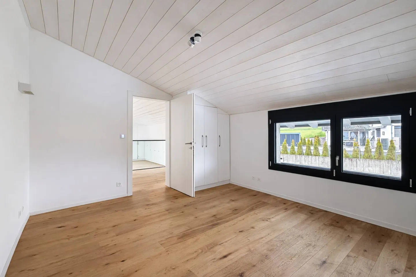 Contemporary Villa near Lausanne - Photo 12 of 13