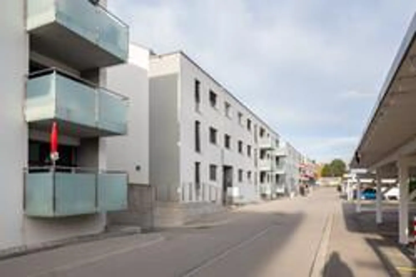 Appartement spacieux dans quartier calme - Photo 2 sur 7