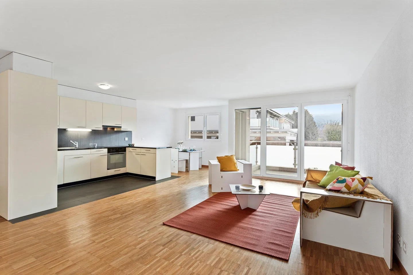 Appartement spacieux dans quartier calme - Photo 3 sur 7