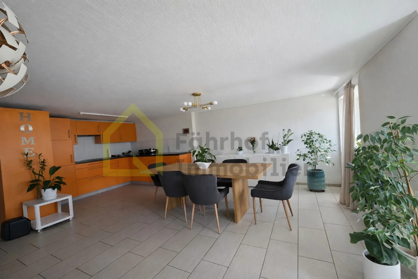 Modernes Familienapartment mit Balkon - Foto 2 von 13