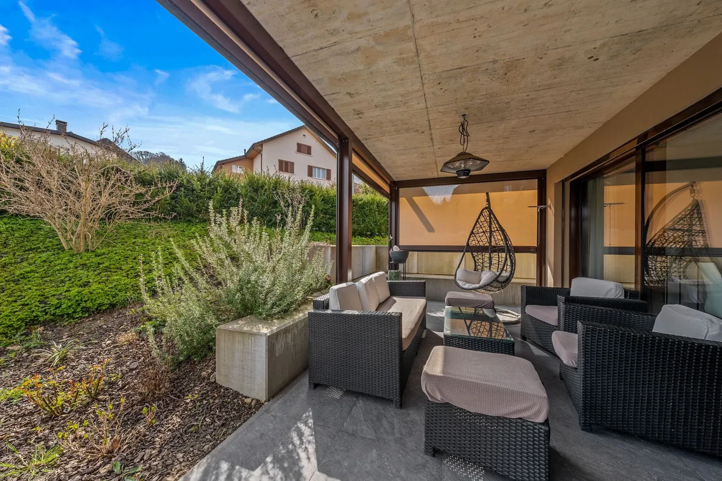 Modern Garden Apartment in Gränichen - Photo 4 of 13