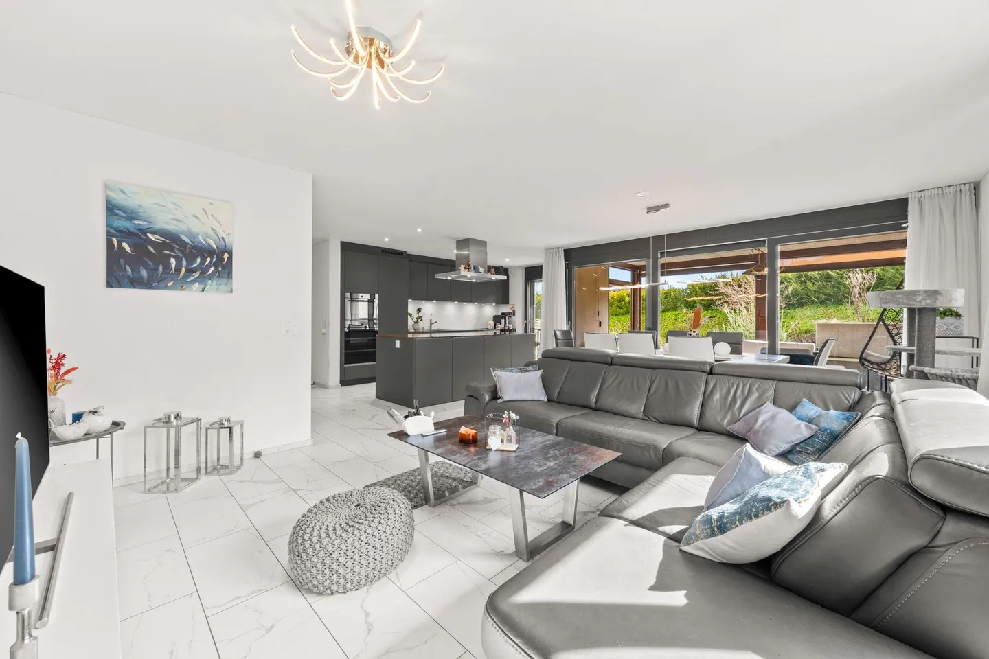 Modern Garden Apartment in Gränichen - Photo 11 of 13