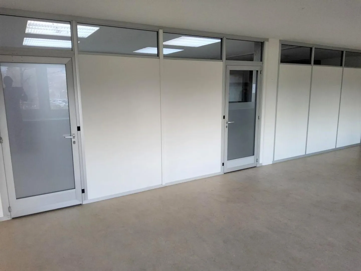 ATTRACTIVE OFFICE SPACE IN SEEBURG QUARTER - Photo 4 of 7