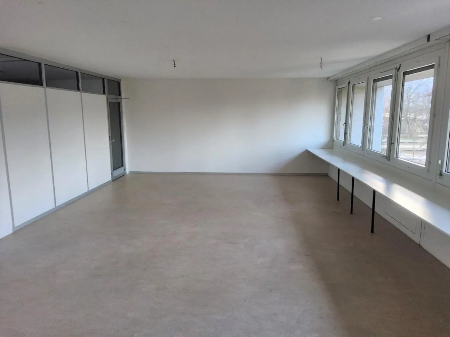 ATTRACTIVE OFFICE SPACE IN SEEBURG QUARTER - Photo 1 of 7