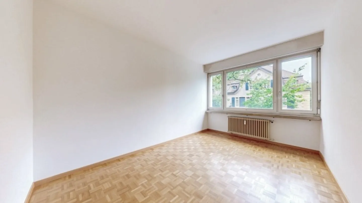 Are you looking for a spacious city apartment? - Photo 9 of 12