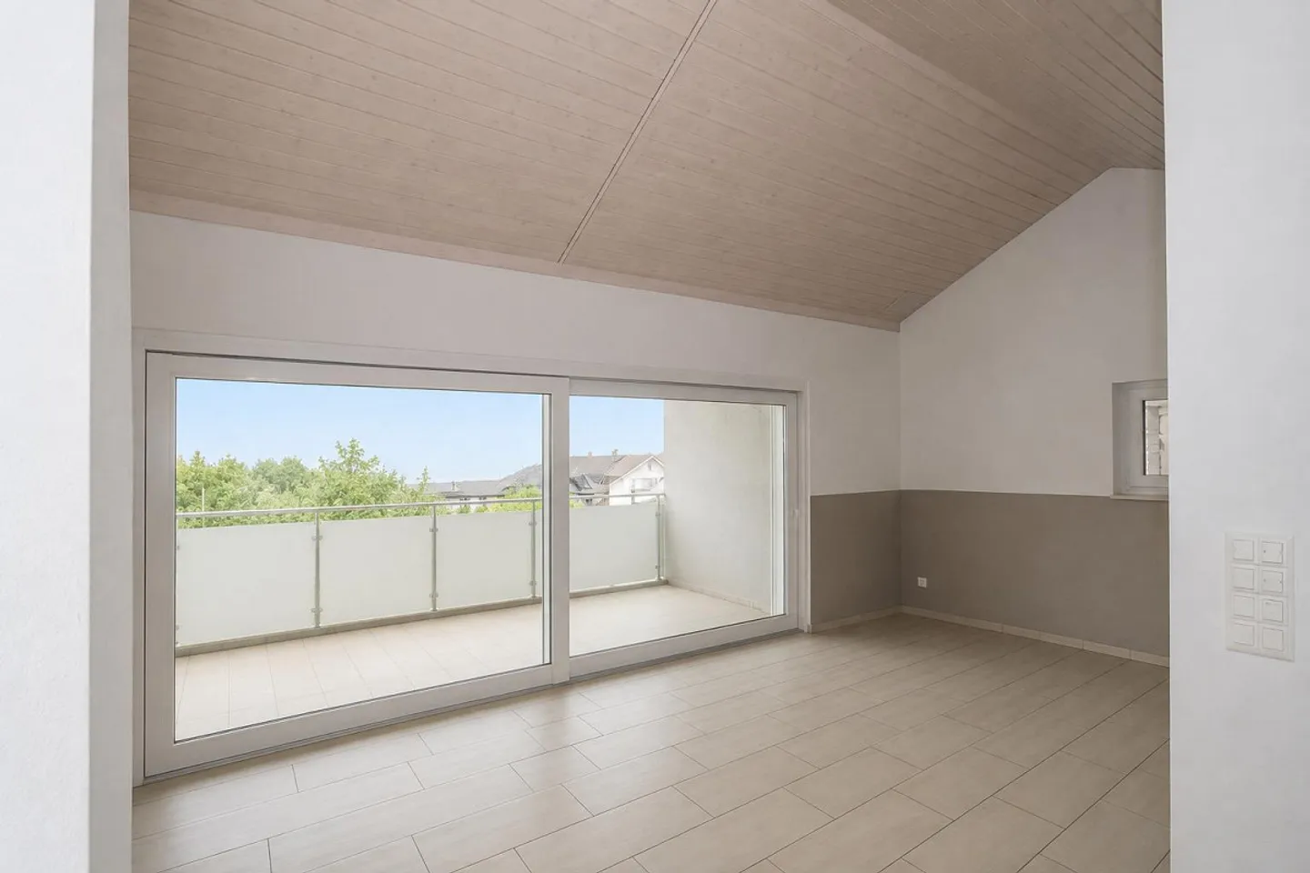 3.5 / 4.5 Stanze Sezione Casa con Terrazza senza Giardino - Foto 7 di 18