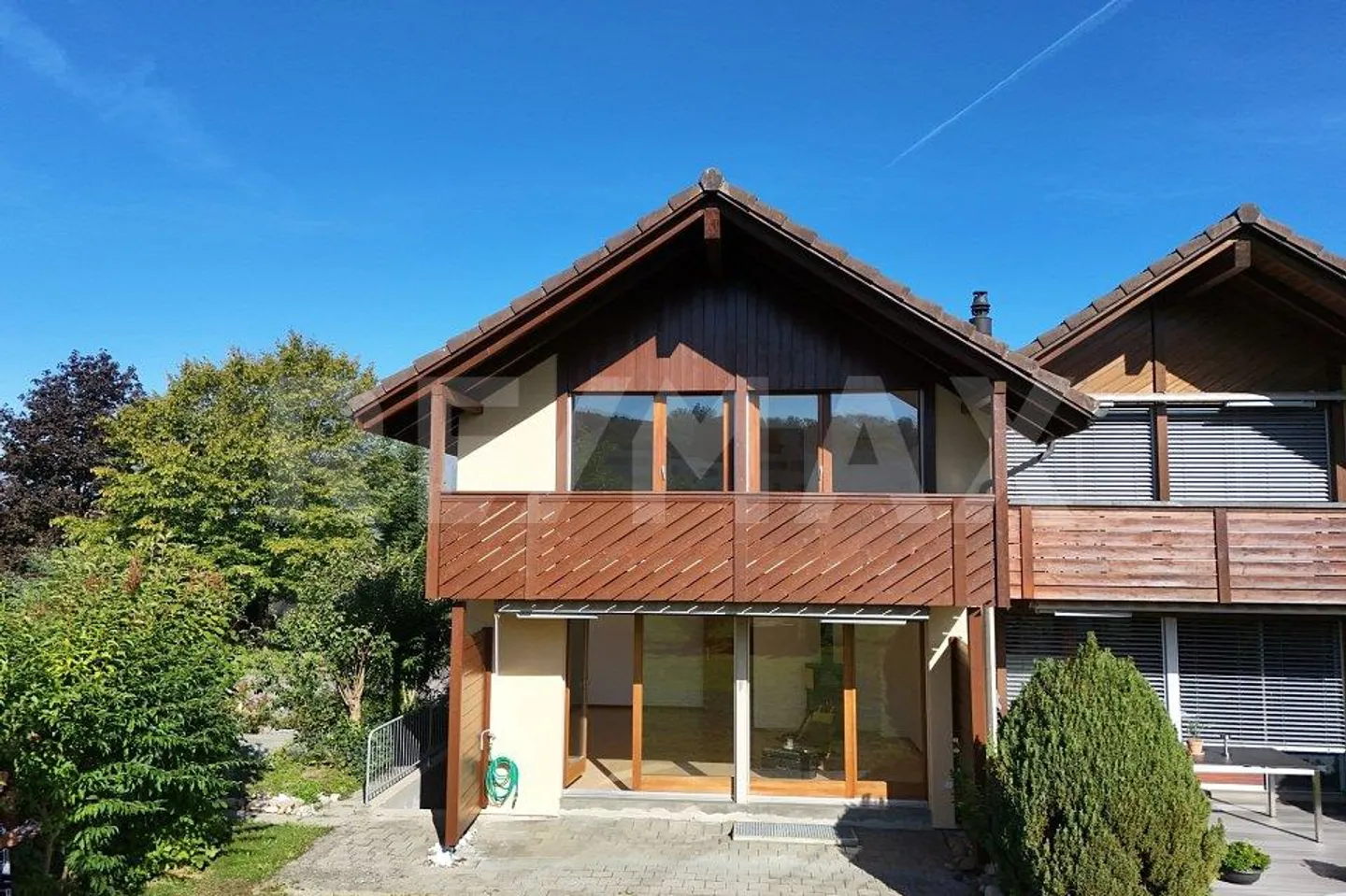 Maison de ville d'angle de 4,5 pièces - Photo 1 sur 13