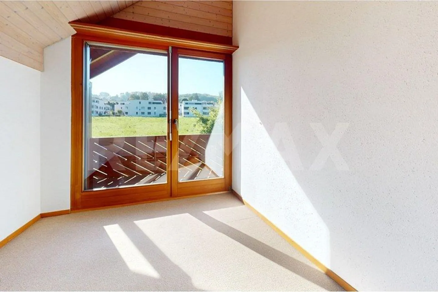Maison de ville d'angle de 4,5 pièces - Photo 10 sur 13