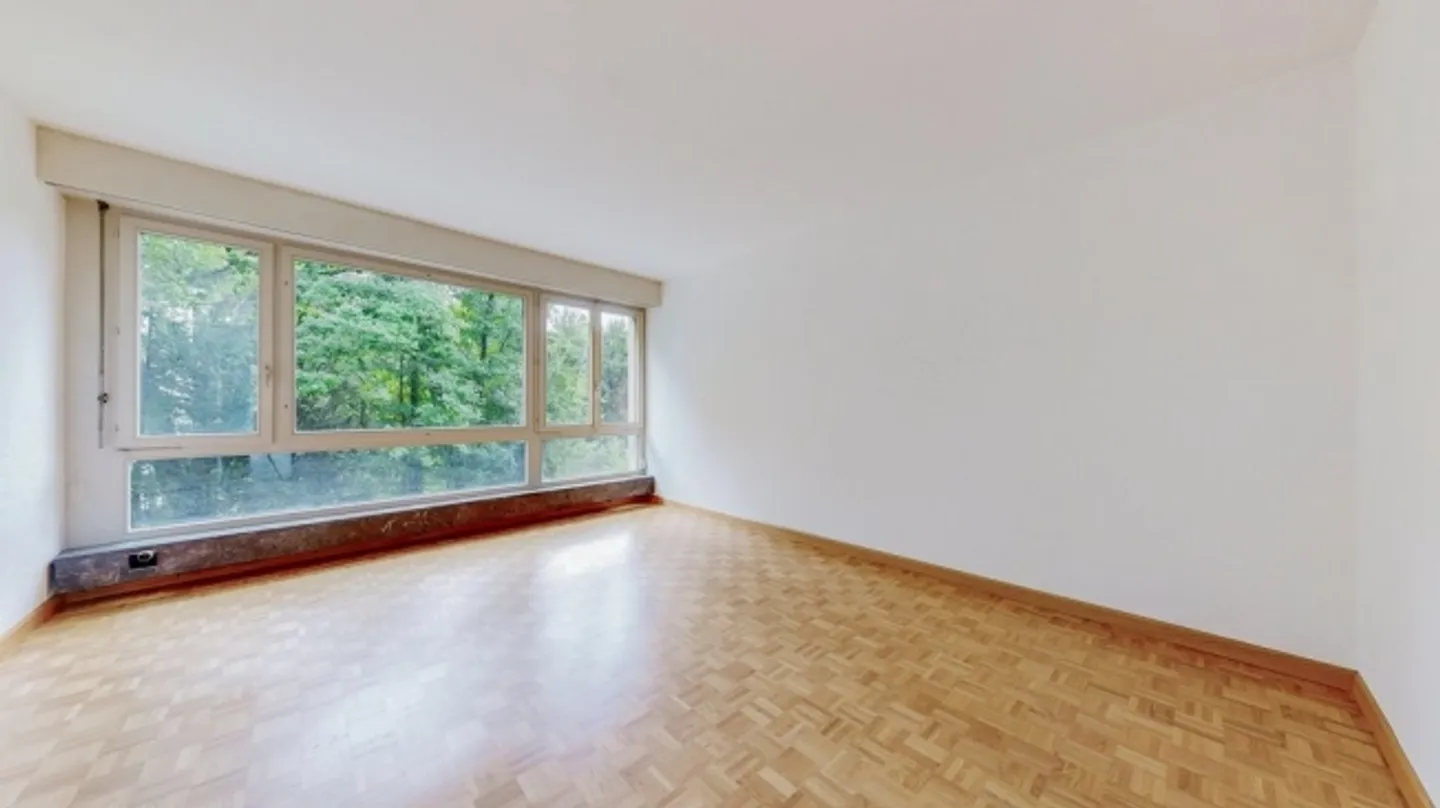 Are you looking for a spacious city apartment? - Photo 10 of 12