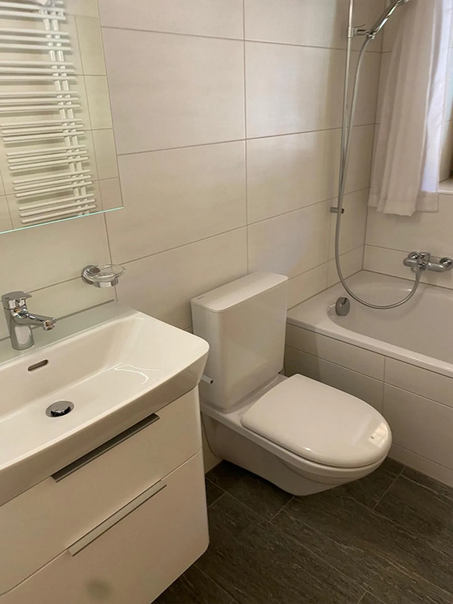 Beautiful 2 1/2-room apartment - Photo 9 of 10