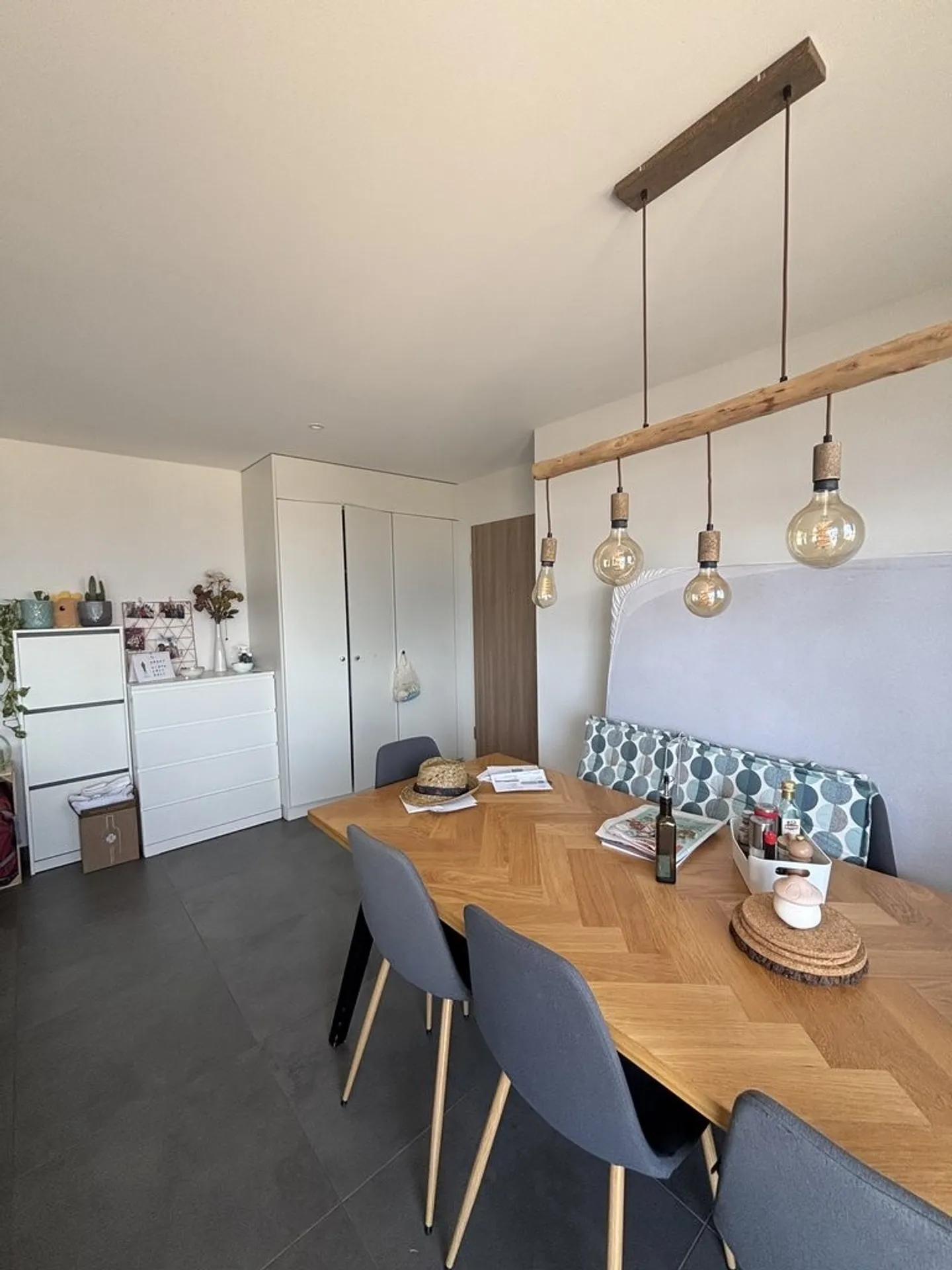 Appartement Charmant en Riviera - Photo 2 sur 6