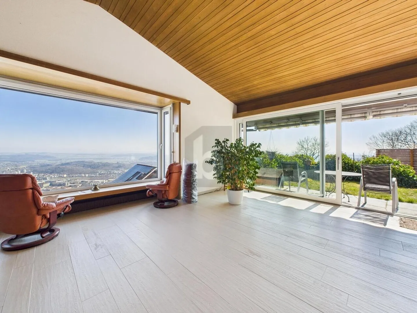 SPACIOUS WITH PANORAMIC VIEW - Photo 2 of 6