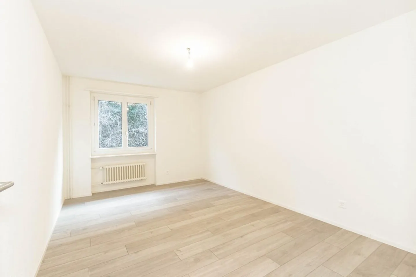 Appartement moderne de rêve - Photo 2 sur 5