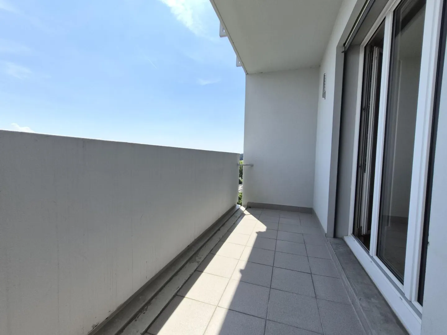 Disponible immédiatement ! Appartement rénové de 4 pièces ! 1 mois de loyer net gratuit ! - Photo 8 sur 9