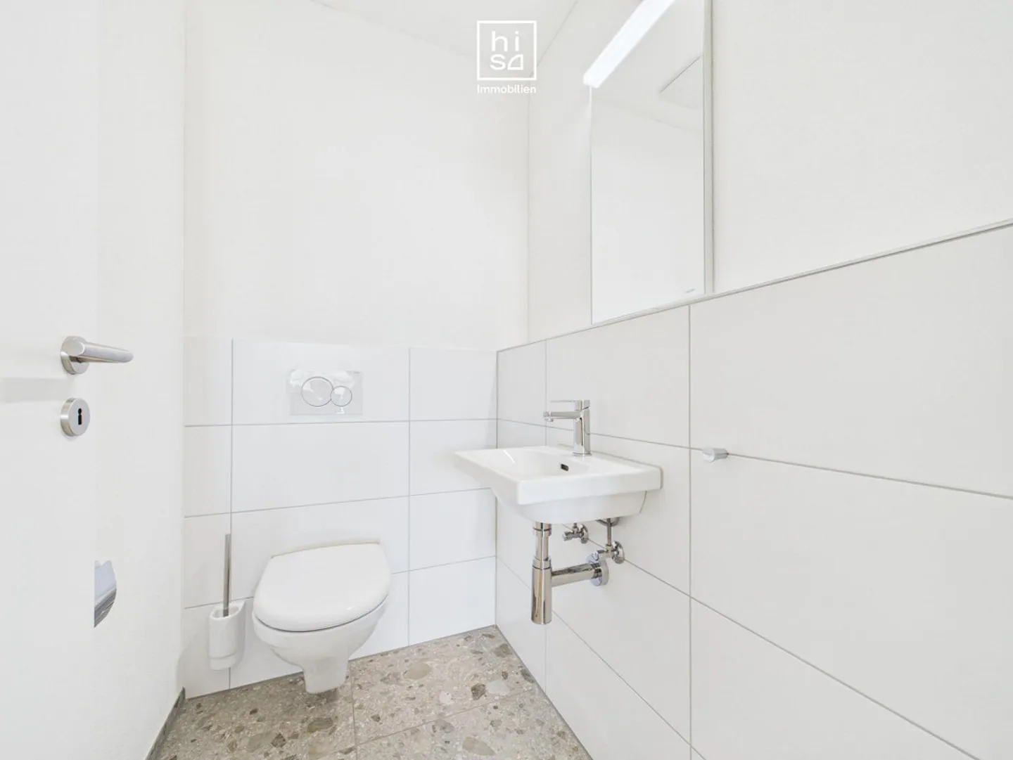 Modern 3.5 Room Apartment in the Center of Wattwil for Rent - Photo 7 of 8